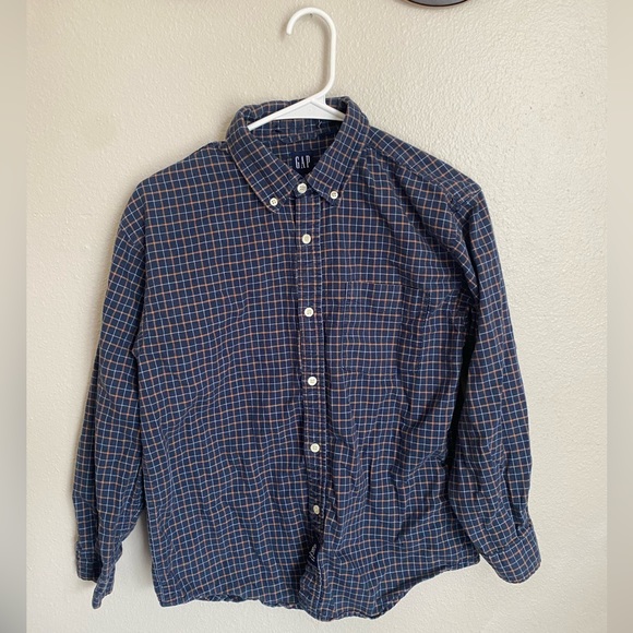 Women’s Gap Plaid Button-up - Picture 1 of 3